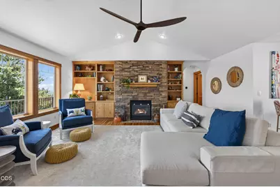 577 NW Greyhawk Avenue, Bend, OR 97703 - Photo 21