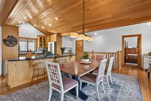577 NW Greyhawk Ave, Bend, OR 97703 - Photo 13