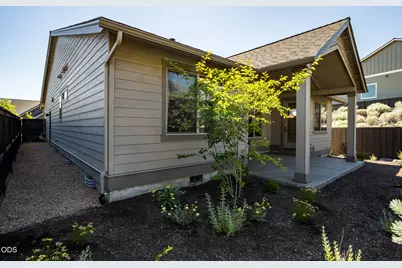 3041 NW Butte View Drive, Bend, OR 97703 - Photo 31