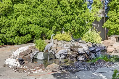 2430 Quail Run Drive, Medford, OR 97504 - Photo 37