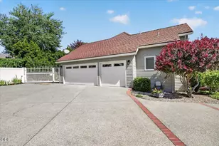 2430 Quail Run Dr, Medford, OR 97504 - Photo 45