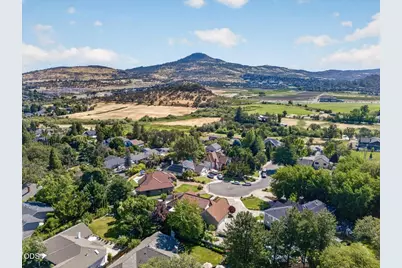 2430 Quail Run Drive, Medford, OR 97504 - Photo 55