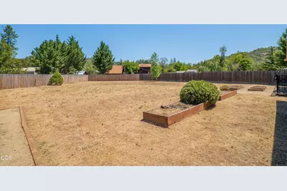 112 Orchard Lane, Shady Cove, OR 97539 - Photo 41