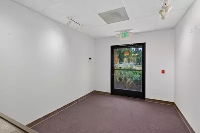 351 Rogue River Parkway, Talent, OR 97540 - Photo 35