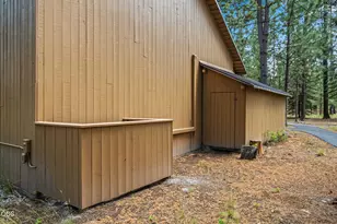 17631 Cluster Cabin Ln, Sunriver, OR 97707 - Photo 33