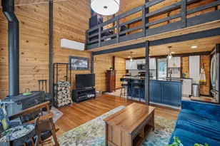 17631 Cluster Cabin Ln, Sunriver, OR 97707 - Photo 5
