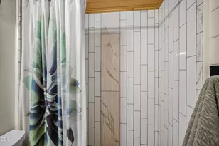17631 Cluster Cabin Ln, Sunriver, OR 97707 - Photo 19