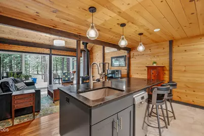 17631 Cluster Cabin Lane #30, Sunriver, OR 97707 - Photo 11