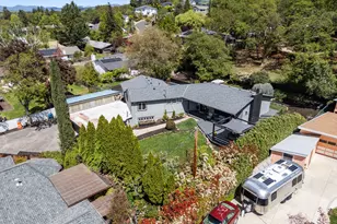 524 N Berkeley Way, Medford, OR 97504 - Photo 45