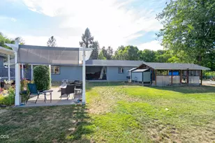 3326 Leonard Rd, Grants Pass, OR 97527 - Photo 71