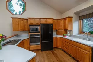 58062 Verdin Ln, Sunriver, OR 97707 - Photo 9