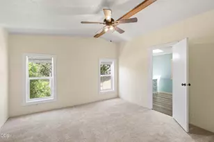 235 Dearing Wy, Grants Pass, OR 97527 - Photo 13