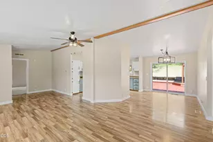 235 Dearing Wy, Grants Pass, OR 97527 - Photo 5