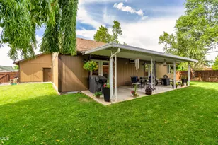 1922 NW Wildflower Pl, Redmond, OR 97756 - Photo 43