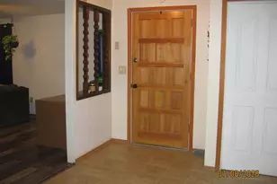 5201 Laurelwood Dr, Klamath Falls, OR 97603 - Photo 13
