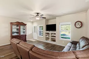 820 N Hindeman St, Sisters, OR 97759 - Photo 17
