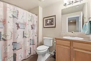 820 N Hindeman St, Sisters, OR 97759 - Photo 31