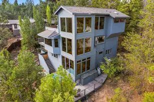 2075 NW Trenton Ave, Bend, OR 97703 - Photo 69