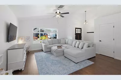 2036 SW Truman Way, Grants Pass, OR 97526 - Photo 5