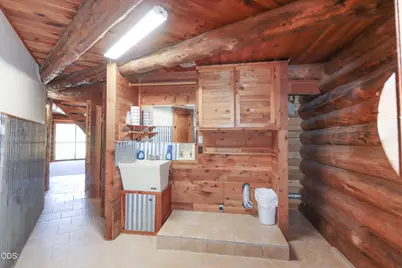 54685 Silver Fox Drive, Bend, OR 97707 - Photo 25