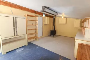 54685 Silver Fox Dr, Bend, OR 97707 - Photo 37