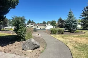 1188 NE 27th St, Bend, OR 97701 - Photo 35