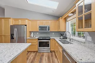 141 N Lappland Dr, Grants Pass, OR 97527 - Photo 15