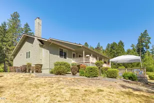 141 N Lappland Dr, Grants Pass, OR 97527 - Photo 49