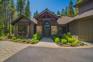 56240 Trailmere Cir, Bend, OR 97707 - Photo 3