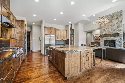 56240 Trailmere Circle, Bend, OR 97707 - Photo 17