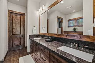 56240 Trailmere Cir, Bend, OR 97707 - Photo 29