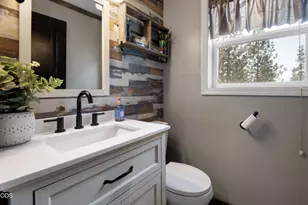 138754 Michigan Ave, Gilchrist, OR 97737 - Photo 11