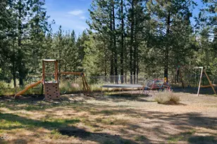 138754 Michigan Ave, Gilchrist, OR 97737 - Photo 27