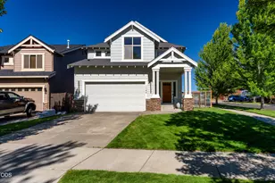 1860 NE Altura Dr, Bend, OR 97701 - Photo 1