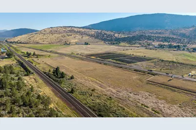 N Hwy 97, Klamath Falls, OR 97601 - Photo 13