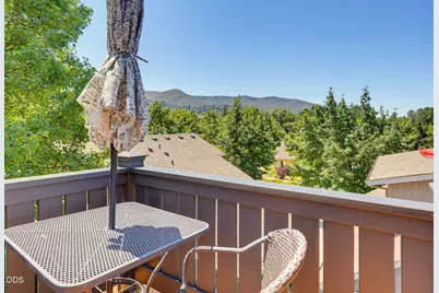 955 Overlook Drive, Ashland, OR 97520 - Photo 11