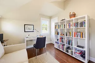 955 Overlook Dr, Ashland, OR 97520 - Photo 51