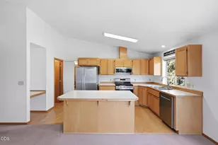 2058 NE Hollowtree Ln, Bend, OR 97701 - Photo 15