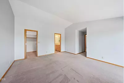 2058 NE Hollow Tree Lane, Bend, OR 97701 - Photo 33