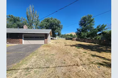 11127 Horizon Street, Midland, OR 97634 - Photo 3