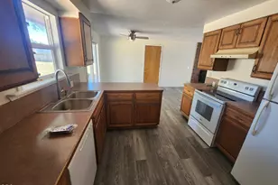 11127 Horizon St, Midland, OR 97634 - Photo 15