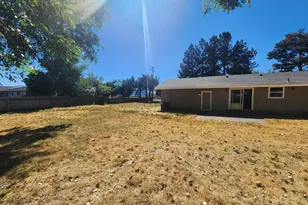 11127 Horizon St, Midland, OR 97634 - Photo 37
