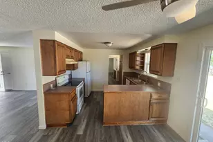 11127 Horizon St, Midland, OR 97634 - Photo 13