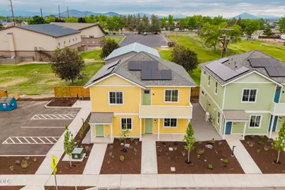 167 NW 17th Street #200, Redmond, OR 97756 - Photo 1