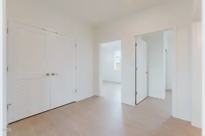 211 NW 17th Street #100, Redmond, OR 97756 - Photo 9