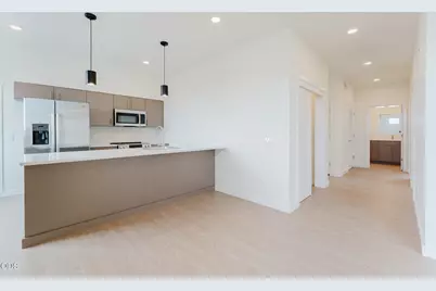 211 NW 17th Street #200, Redmond, OR 97756 - Photo 5