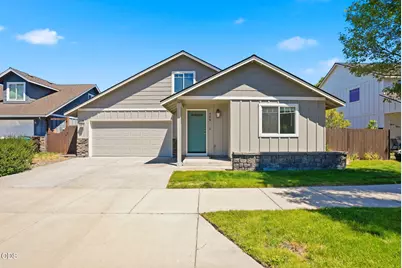 408 NW 24th Place, Redmond, OR 97756 - Photo 1