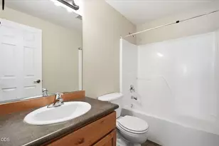 408 NW 24th Pl, Redmond, OR 97756 - Photo 19
