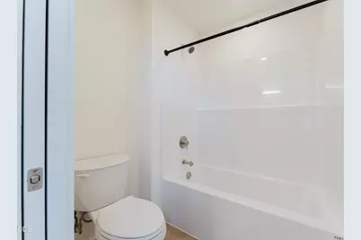 317 NW 17th Street #2, Redmond, OR 97756 - Photo 21