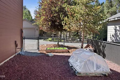 51860 Hollinshead Place, La Pine, OR 97739 - Photo 25